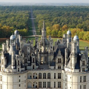 France Trip Secrets - Château de Chambord in the Loire Valley - © Léonard de Serres